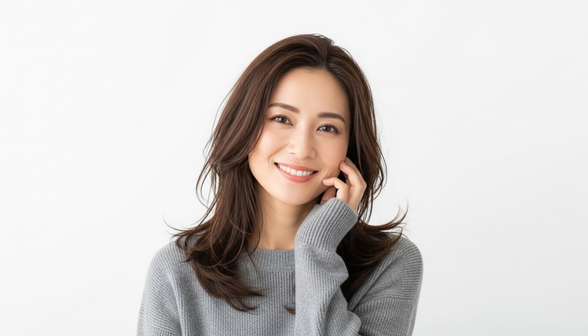 インビザラインで前歯を治した女性