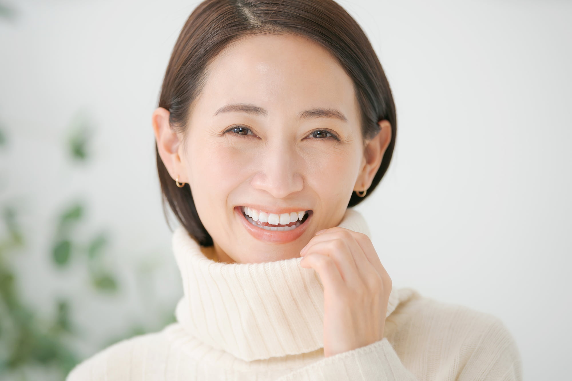 PMTCをして美しい歯になった女性