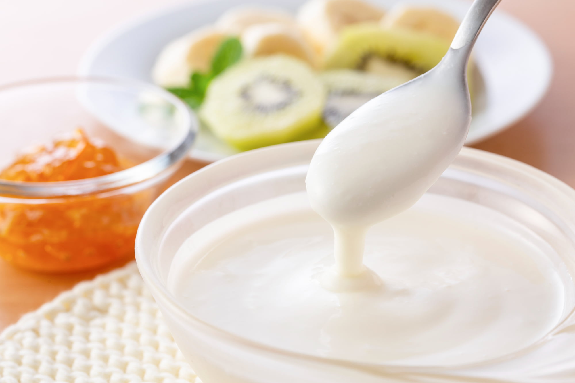 インプラント治療後に安心して食べられるヨーグルト